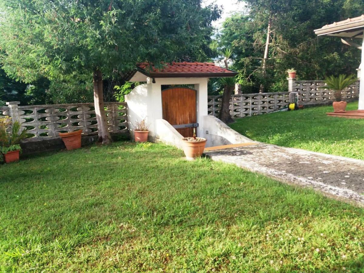 Da Adria Al Corvenale - Casa Vacanze Carrara - Villa Екстериор снимка